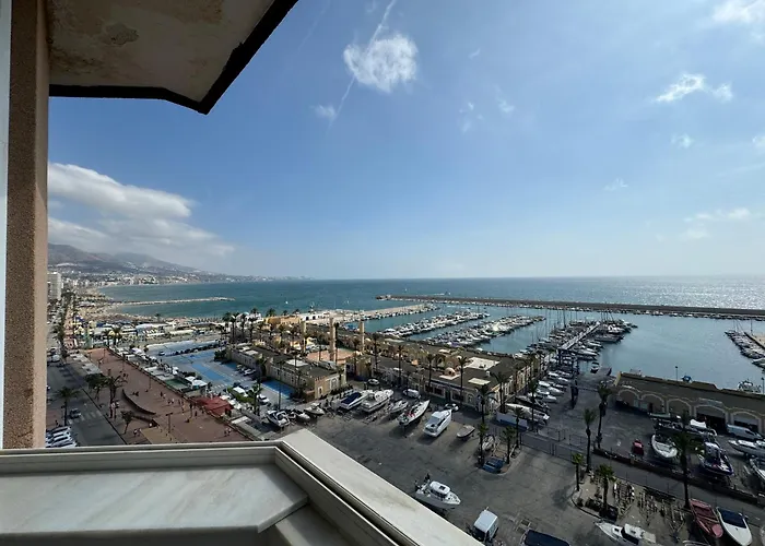 Atico 1 Con Vistas Frontales Al Mar By Sur アパート フエンヒロラ