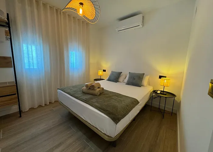 Atico 1 Con Vistas Frontales Al Mar By Sur * フエンヒロラ