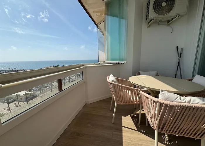 Appartement Atico 1 Con Vistas Frontales Al Mar By Sur Fuengirola