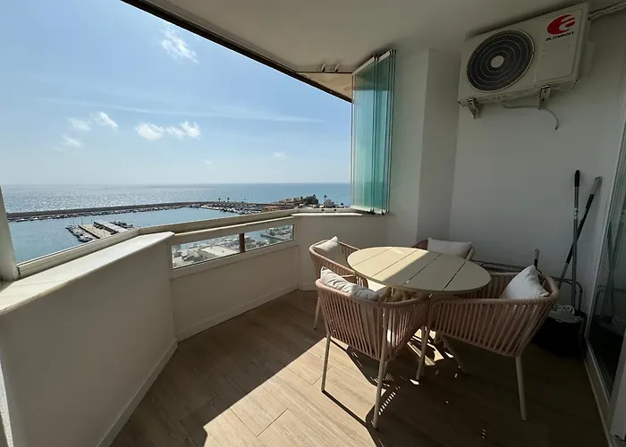 Appartement Atico 1 Con Vistas Frontales Al Mar By Sur Fuengirola